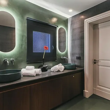 The Silver Lava - A Luxury Boutique Apartment Catania Exterior photo